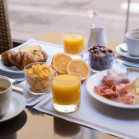 فندق Inter-hotel Port Cassitel