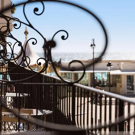Inter-hotel Port Cassitel كاسيس