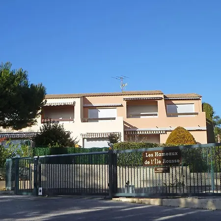 Апартаменты Apartment Les Hameaux De L'Ile Rousse.2 *